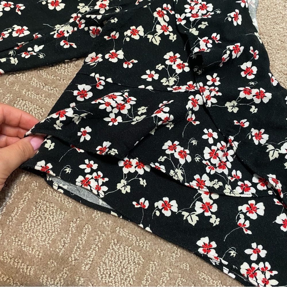 {Zara} Floral Ruffle Long Sleeve Crop Top Blouse~ Size Small - Picture 7 of 16